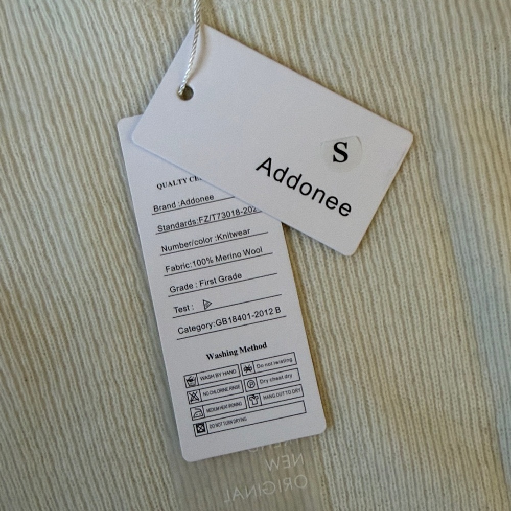 ADDONEE Ribbed Knit Sweater – Size S (Cream) - Picture 4 of 5